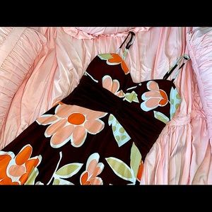 Brown cute floral dress!